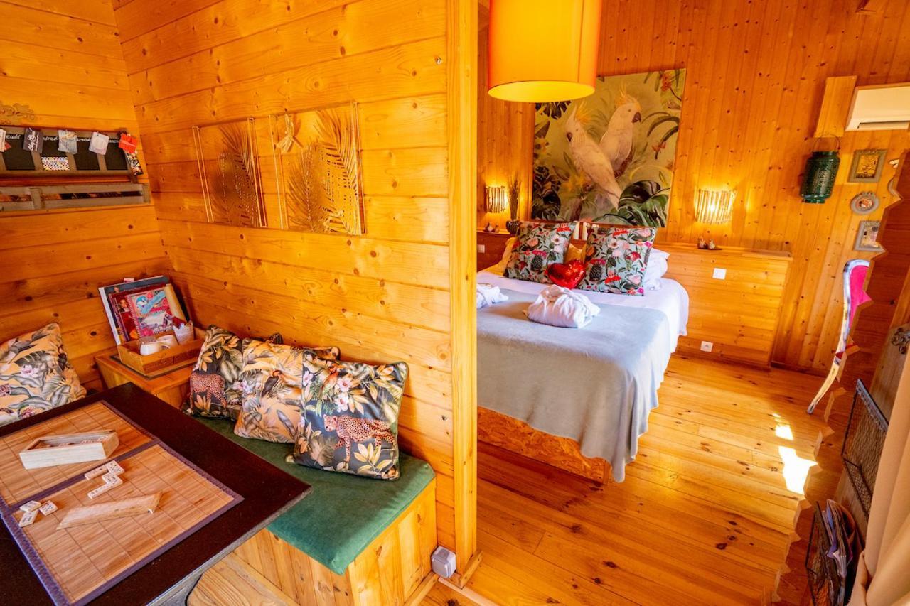 Le Bassin Du Tertre Bed & Breakfast Fronsac  Eksteriør bilde