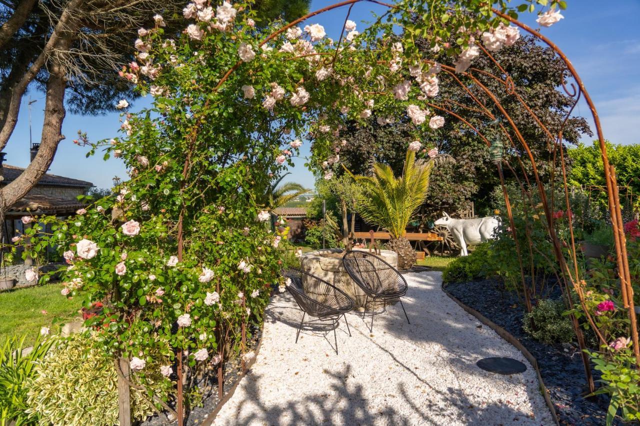 Le Bassin Du Tertre Bed & Breakfast Fronsac  Eksteriør bilde