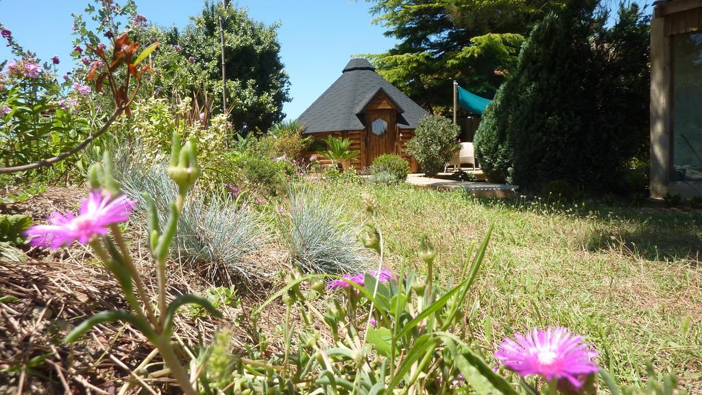 Le Bassin Du Tertre Bed & Breakfast Fronsac  Rom bilde